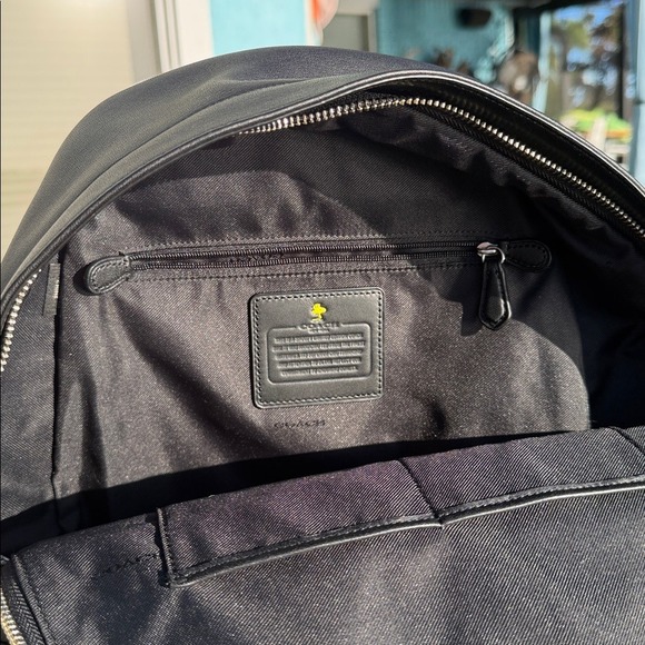 Coach Snoopy Limited Edition Black Leather Backpack - Picture 5 of 17